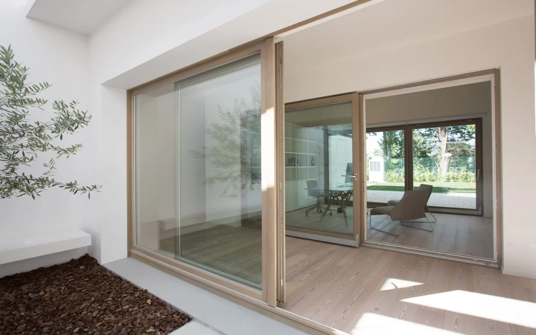 Infissi in alluminio-legno: eleganza e durata per le abitazioni